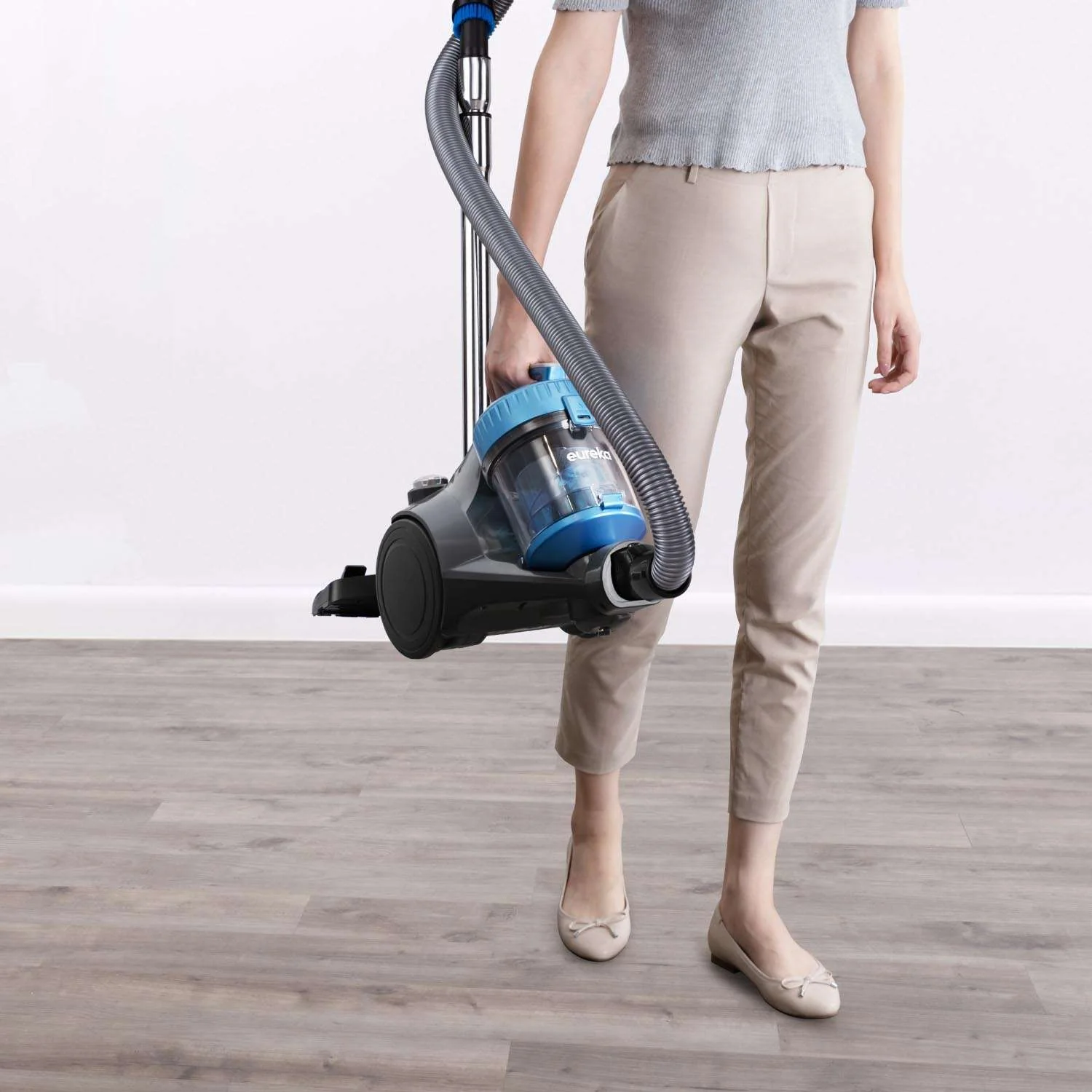 Eureka WhirlWind NEN110F – Cyclonic Canister Freedom.