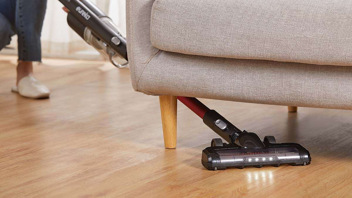 Lightspeed NEC101 – Stick Vacuum with Fast Charge & Turbo Suction 5 Lightspeed NEC101 – Stick Vacuum with Fast Charge & Turbo Suction